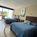 Residencias Reef