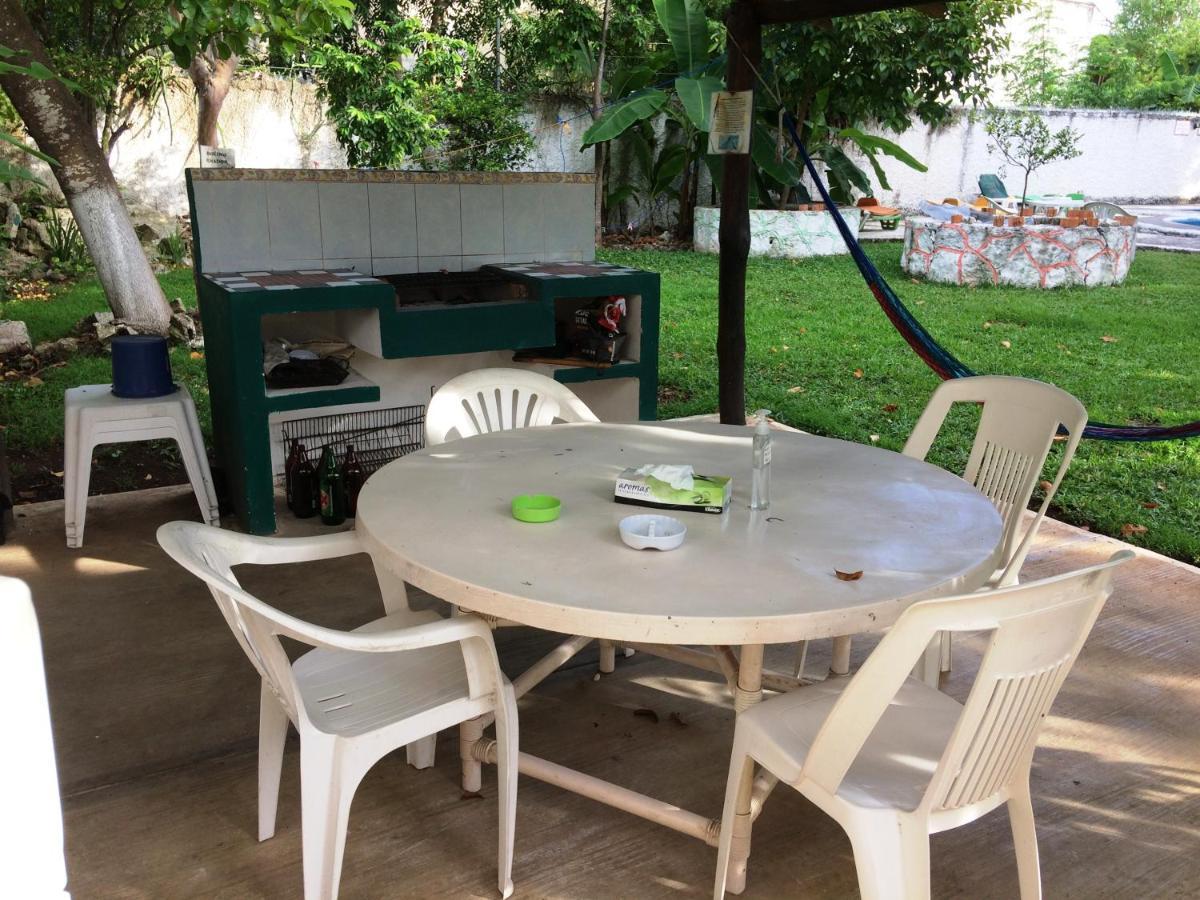 Amigos Hostal