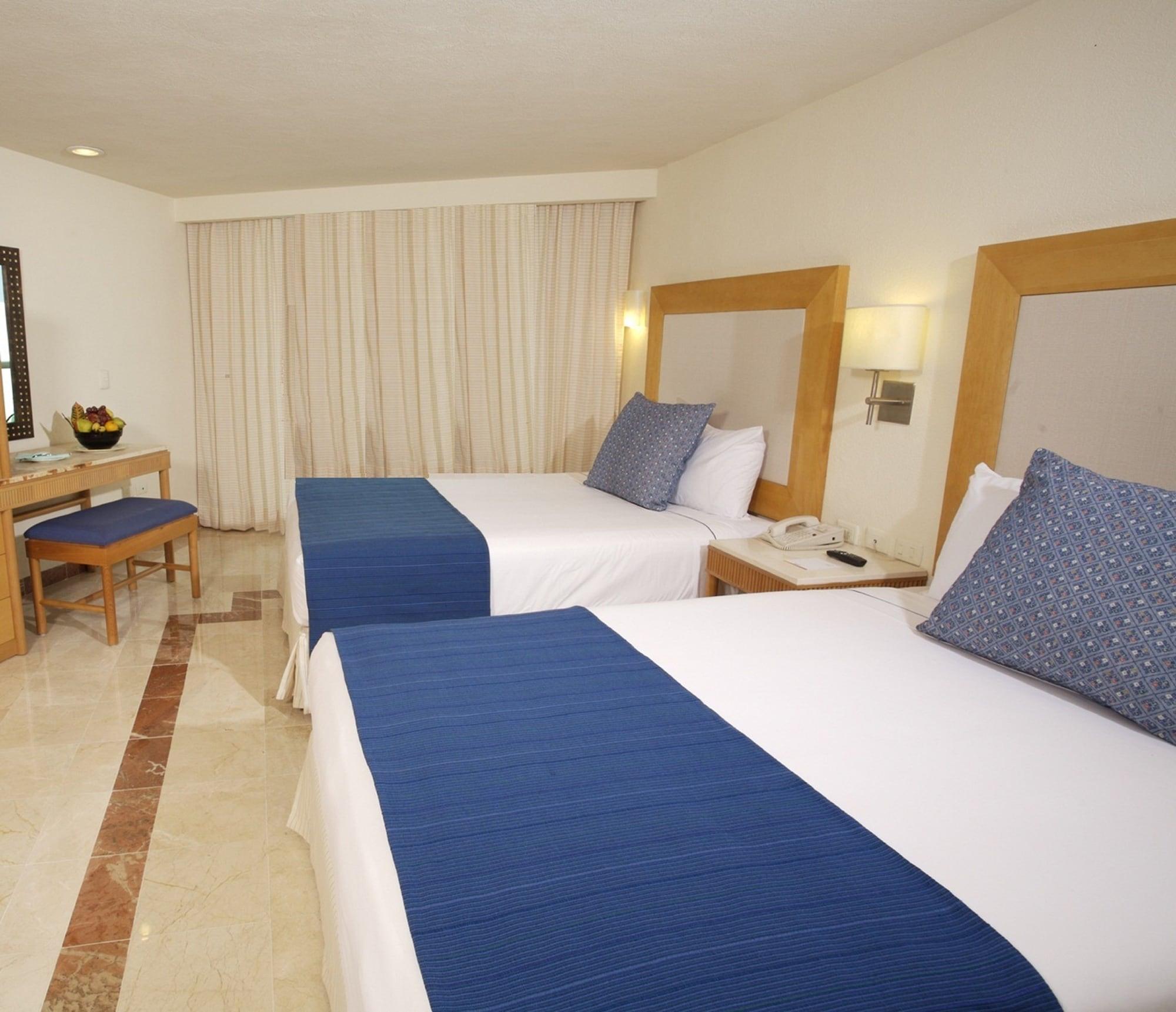 Khu nghỉ mát Grand Park Royal