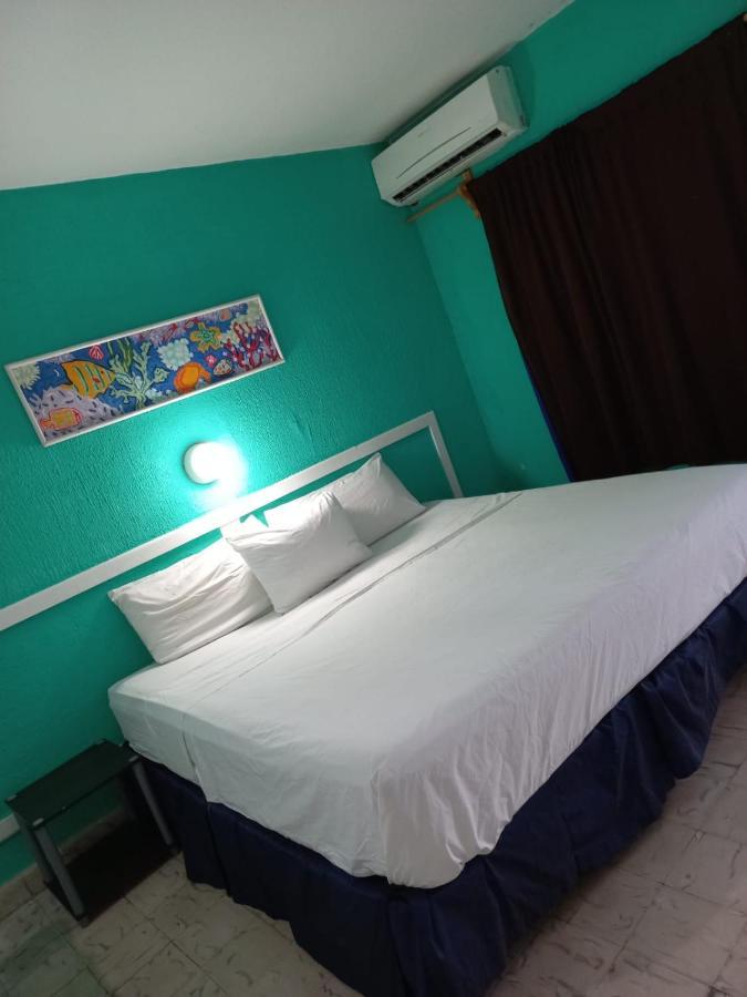 Khách sạn Grand & Diving Cozumel