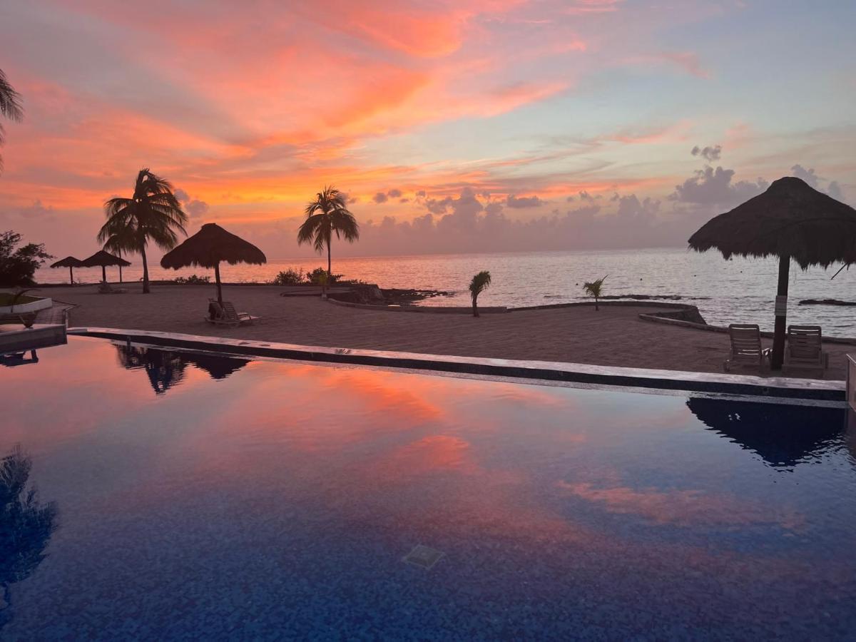 Сasa de vacaciones The Queen Of House -luxury Beachfront Villa- Million Dollars View *