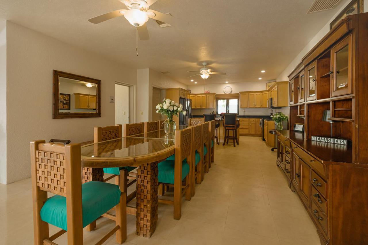 Сasa de vacaciones The Queen Of House -luxury Beachfront Villa- Million Dollars View *