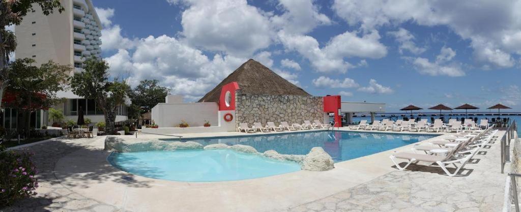 Hotel El Cid La Ceiba