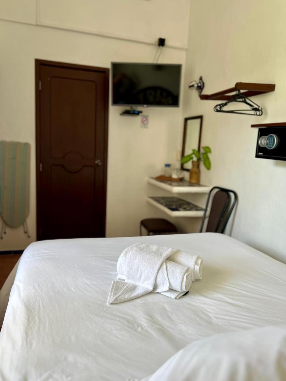 Mary Carmen Hotel 3*