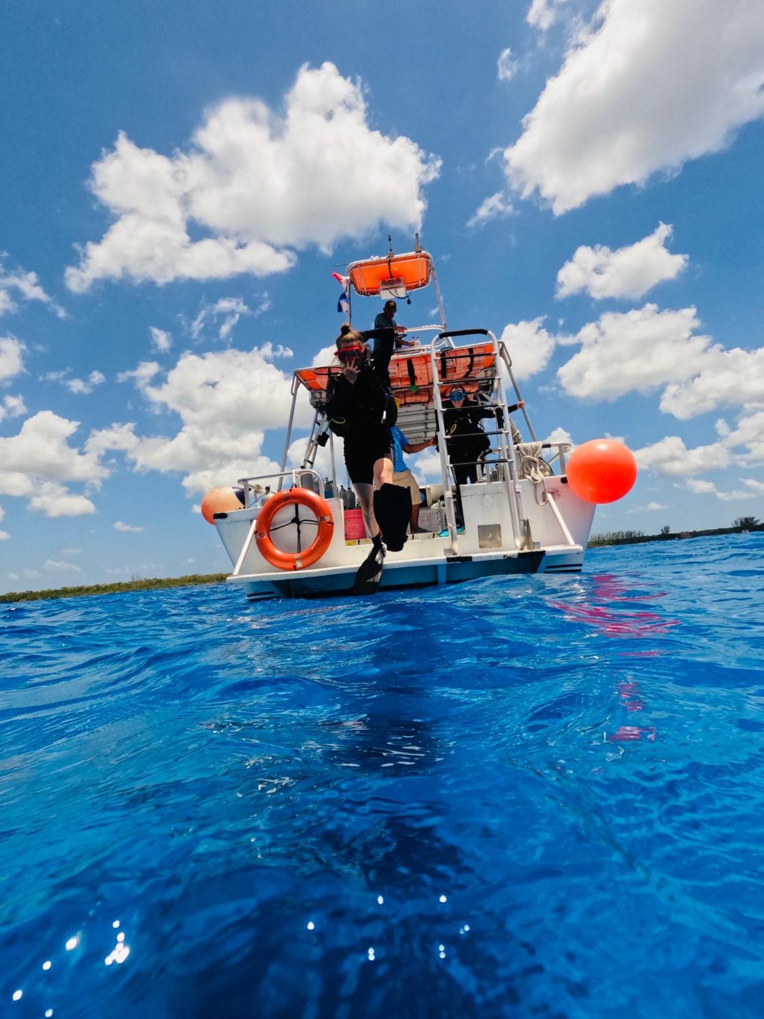 Casamaya & Diving *