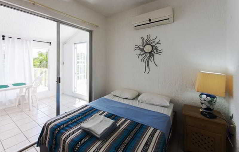Guest house Caribo 2*