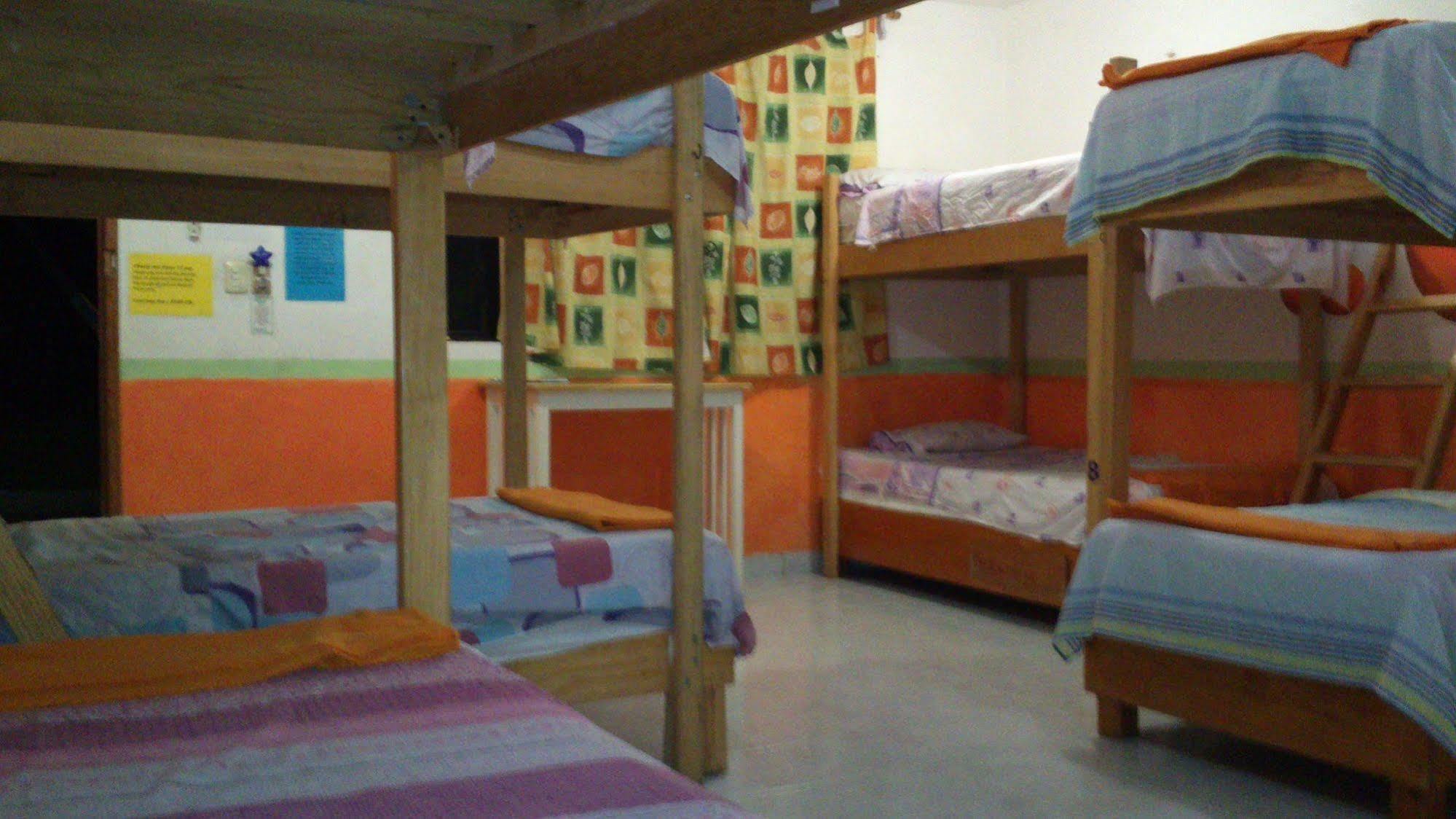 Hostal Amigos *