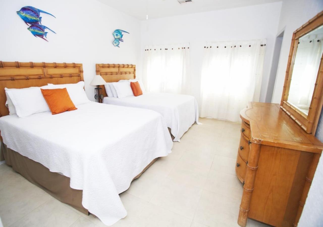 Сasa de vacaciones The Queen Of House -luxury Beachfront Villa- Million Dollars View *