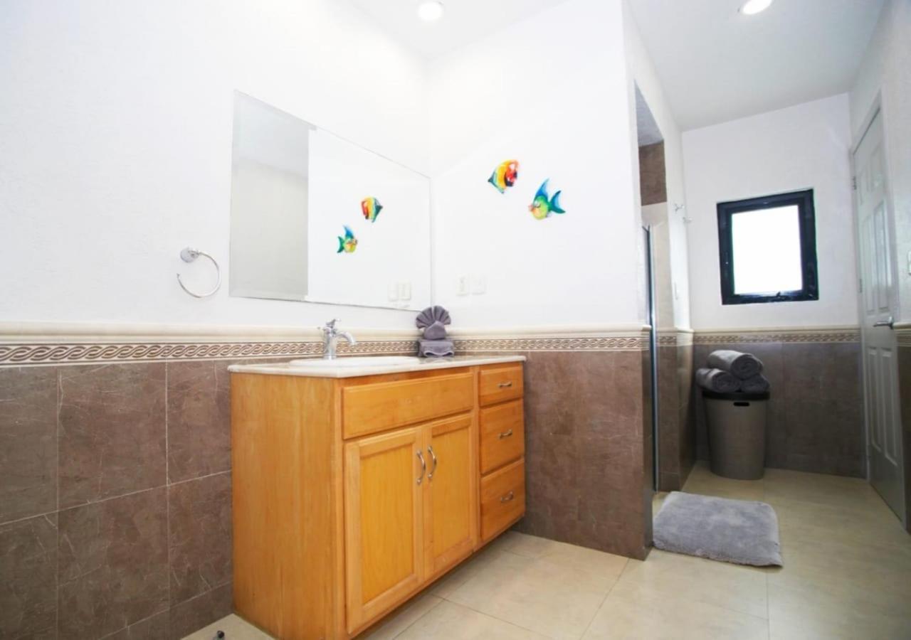 The Queen Of House -luxury Beachfront Villa- Million Dollars View Сasa de vacaciones