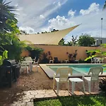 Coral Island Suites Cozumel