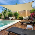 Coral Island Suites Cozumel