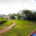 Suite At Residencias Reef