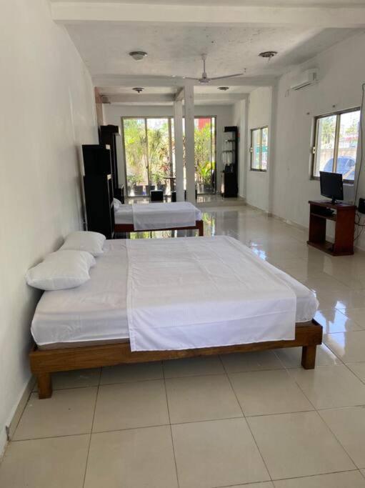 Casa Totalmente Equipada Con Camaras De Vigilancia Cozumel