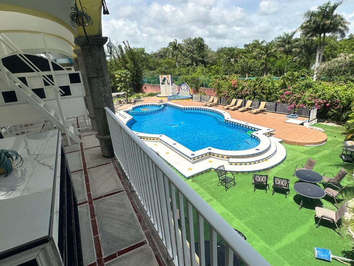 Hacienda Cupulas Blue Private Club *