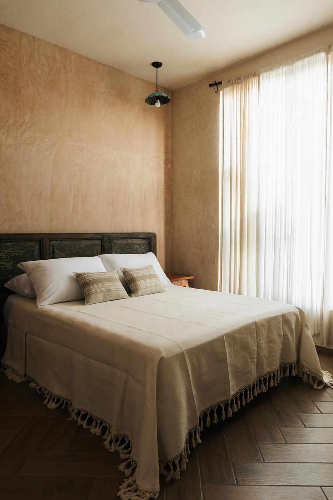 Casa Izkina 3*