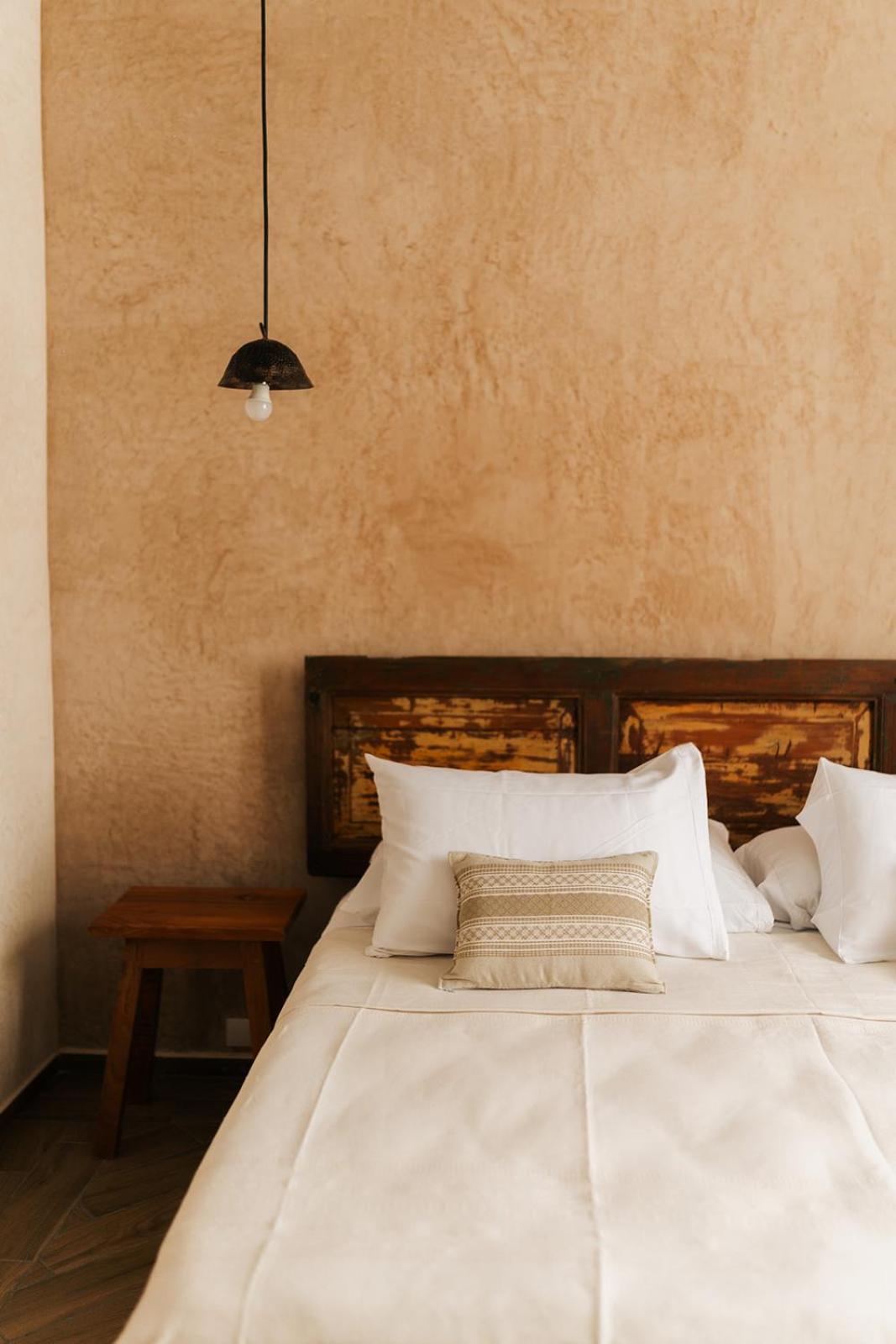 Casa Izkina 3*