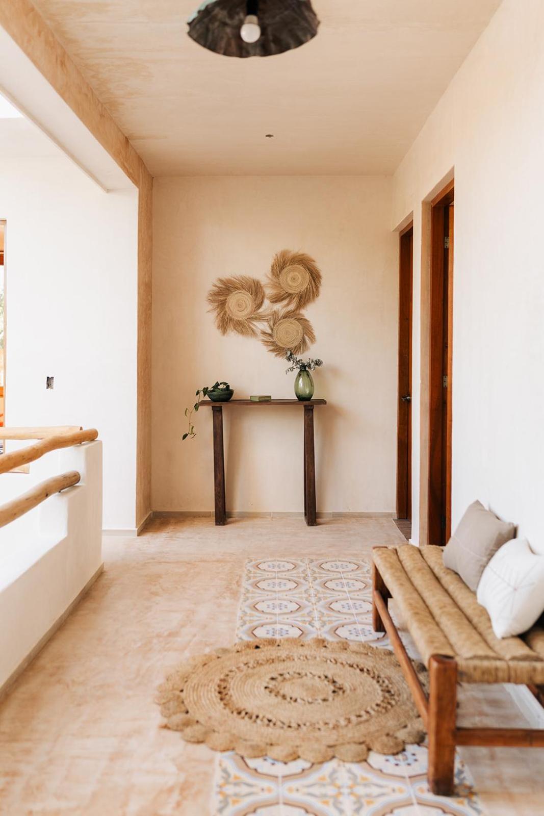 Casa Izkina Hotel