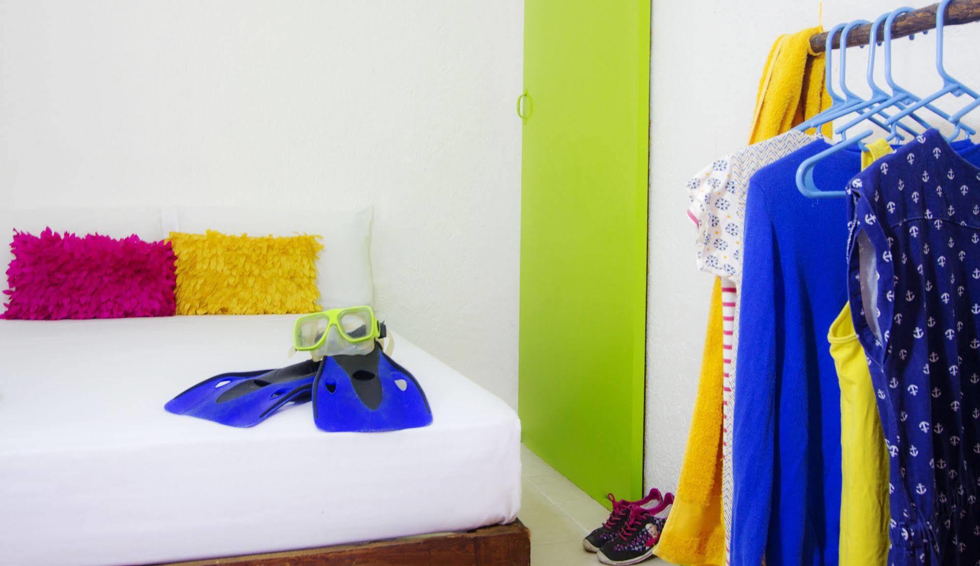 Hostel Beds Friends *