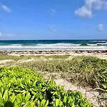 Artisanal Eco Friendly Private Cabin-Casa Ixchel