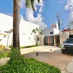 Casa Belcher