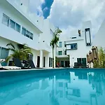 Malibu Residential 3Bd Shalva
