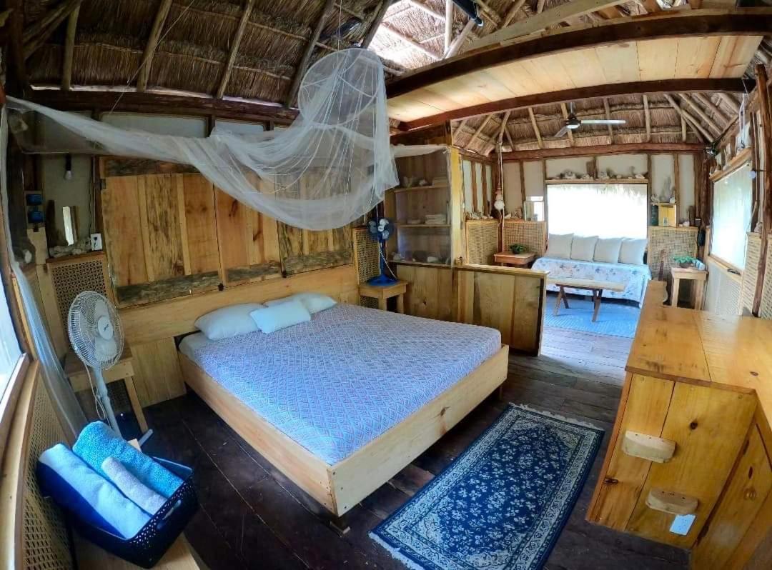 Artisanal Eco Friendly Private Cabin-casa Ixchel *