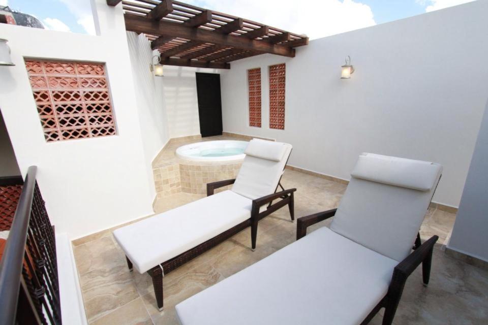 Villa #8 *