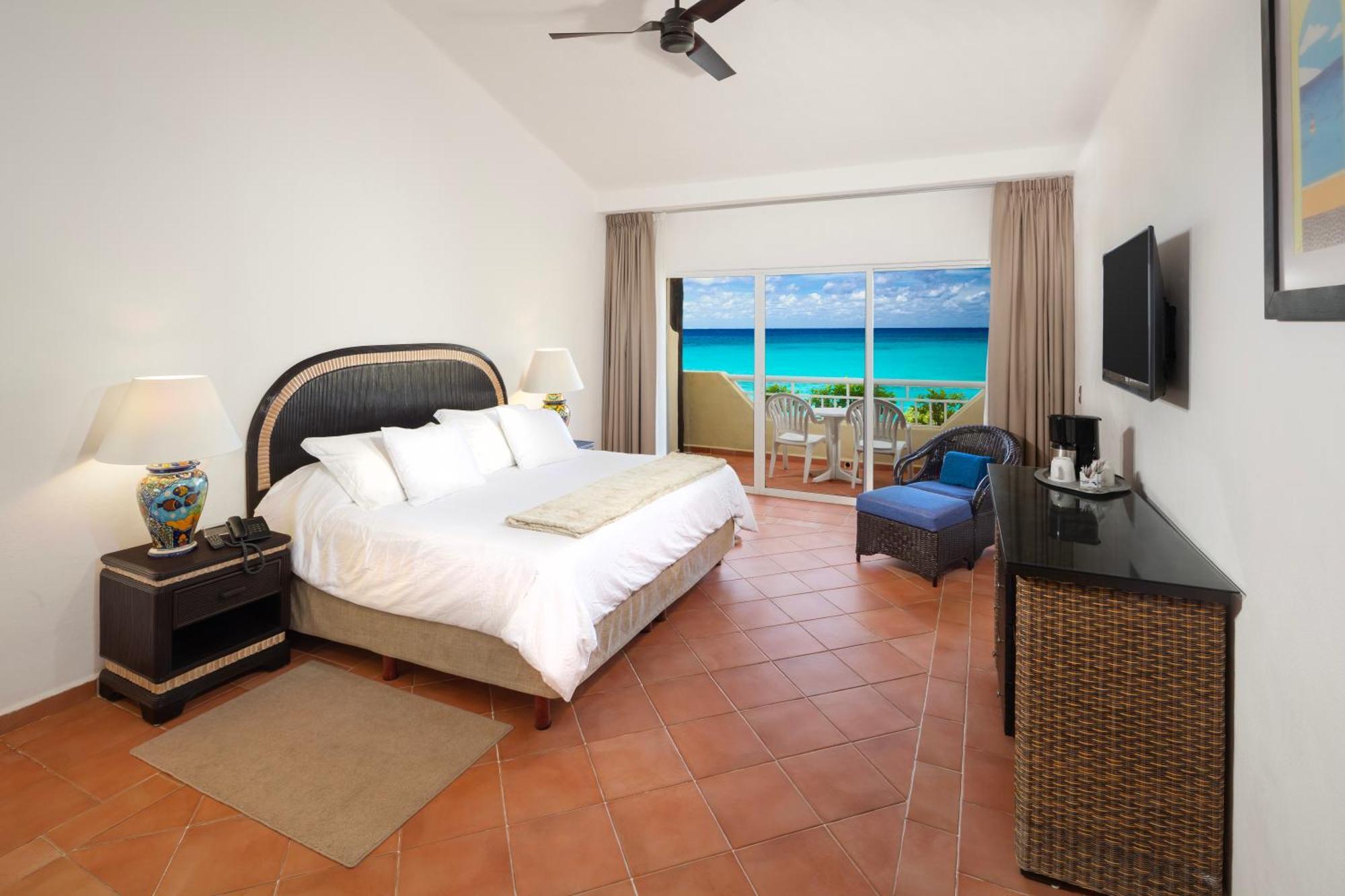 Playa Azul Khách sạn 4*