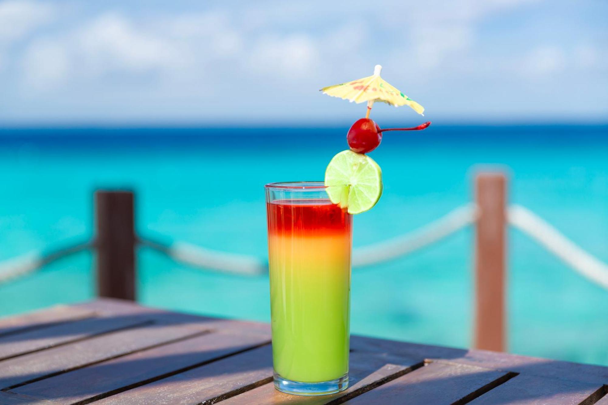 Khách sạn Playa Azul 4*