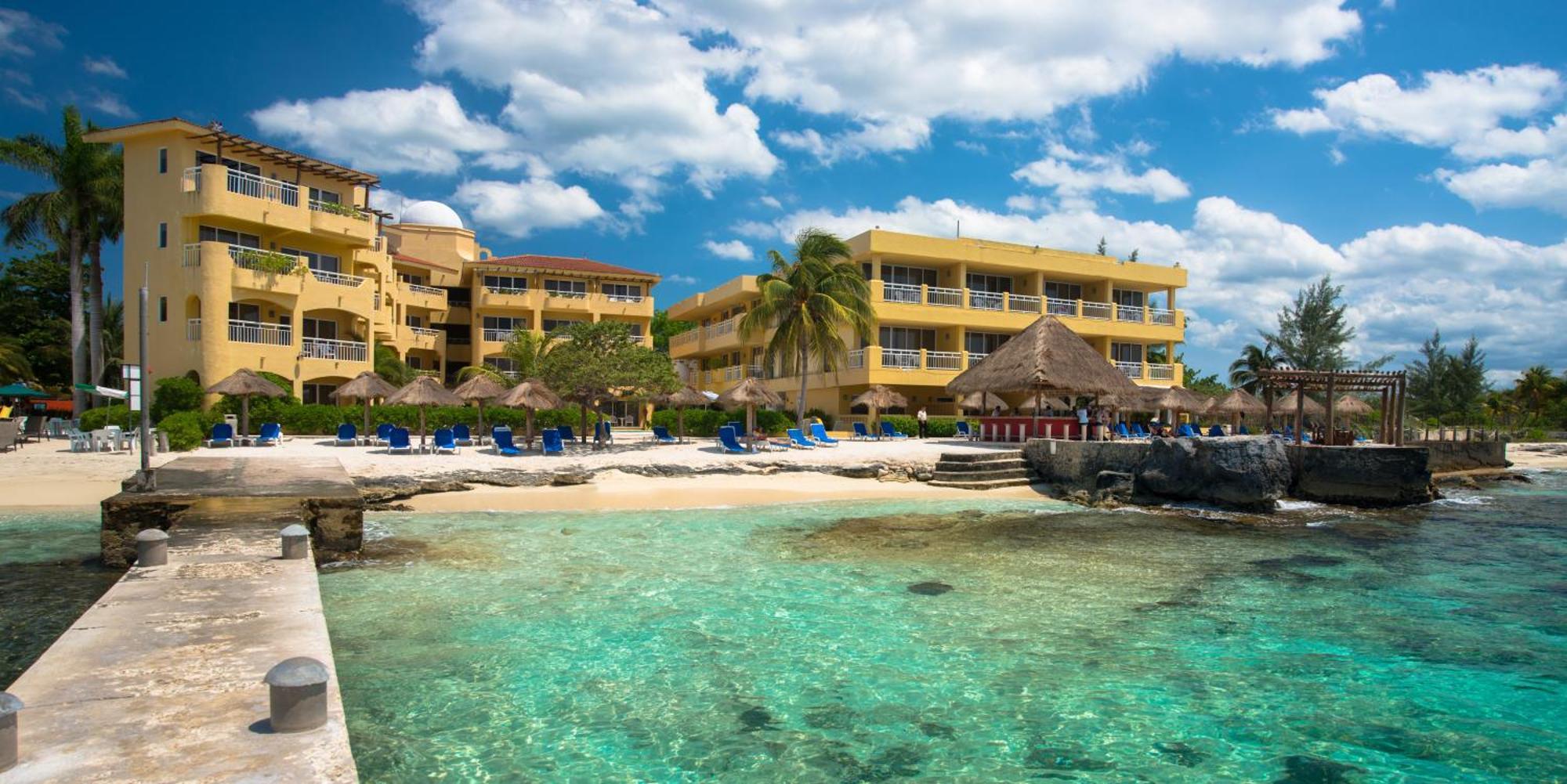 Playa Azul Khách sạn 4*