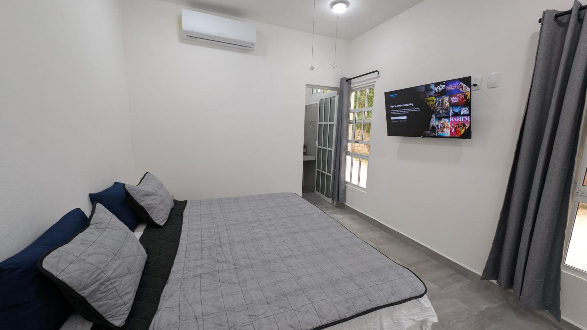 - Av 25 Apartment *