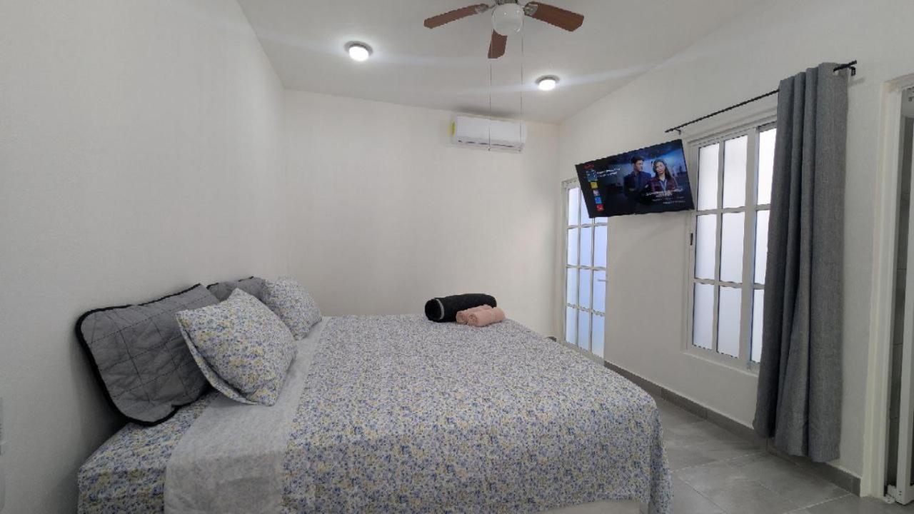 Apartment - Av 25 *