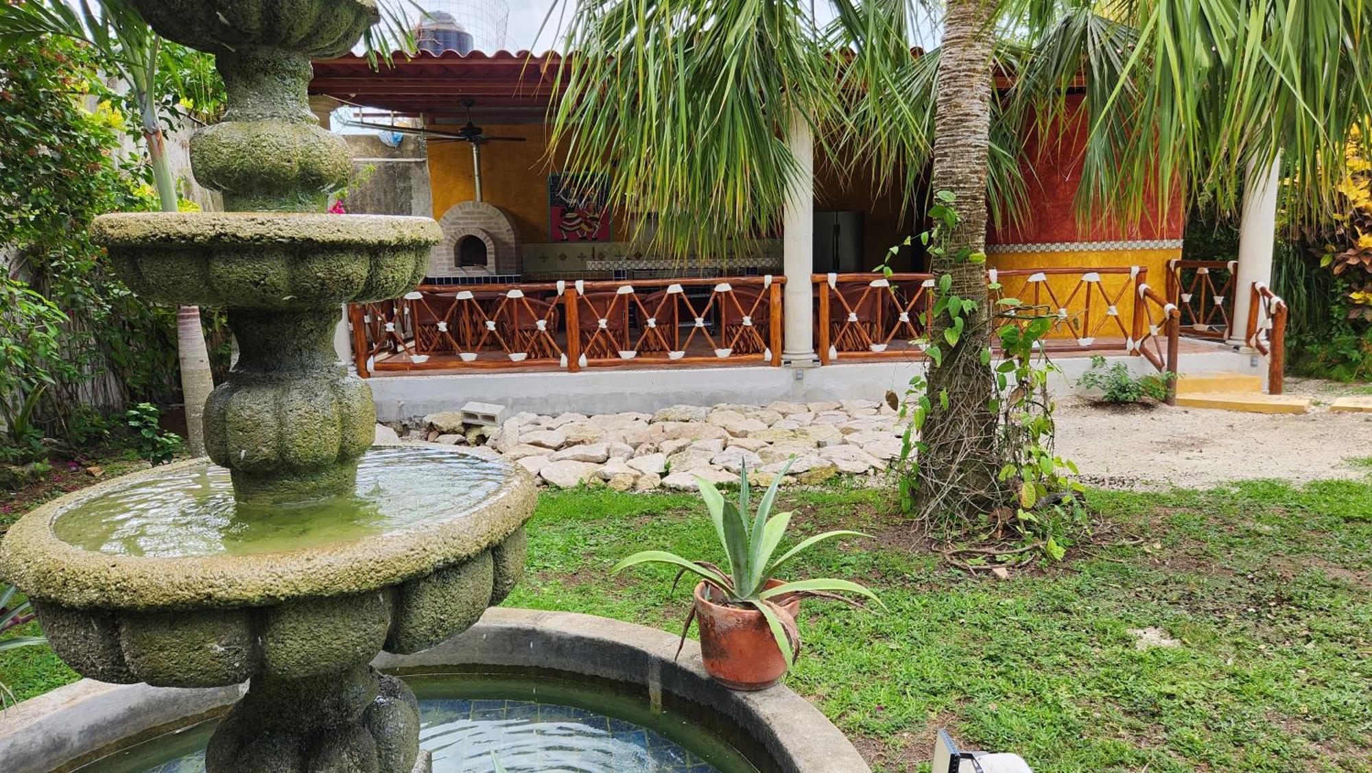 Casa Colonial, Indigo *
