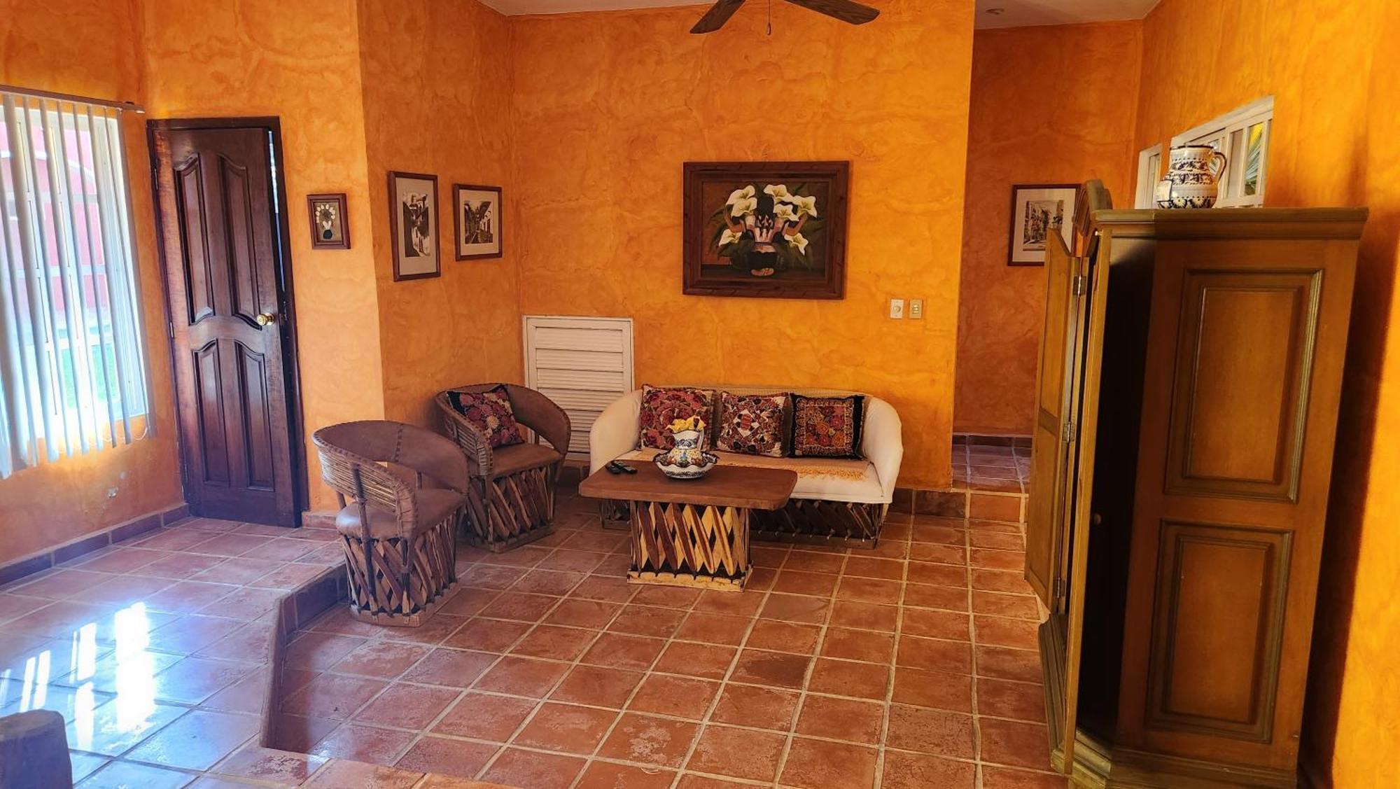Casa Colonial, Indigo *