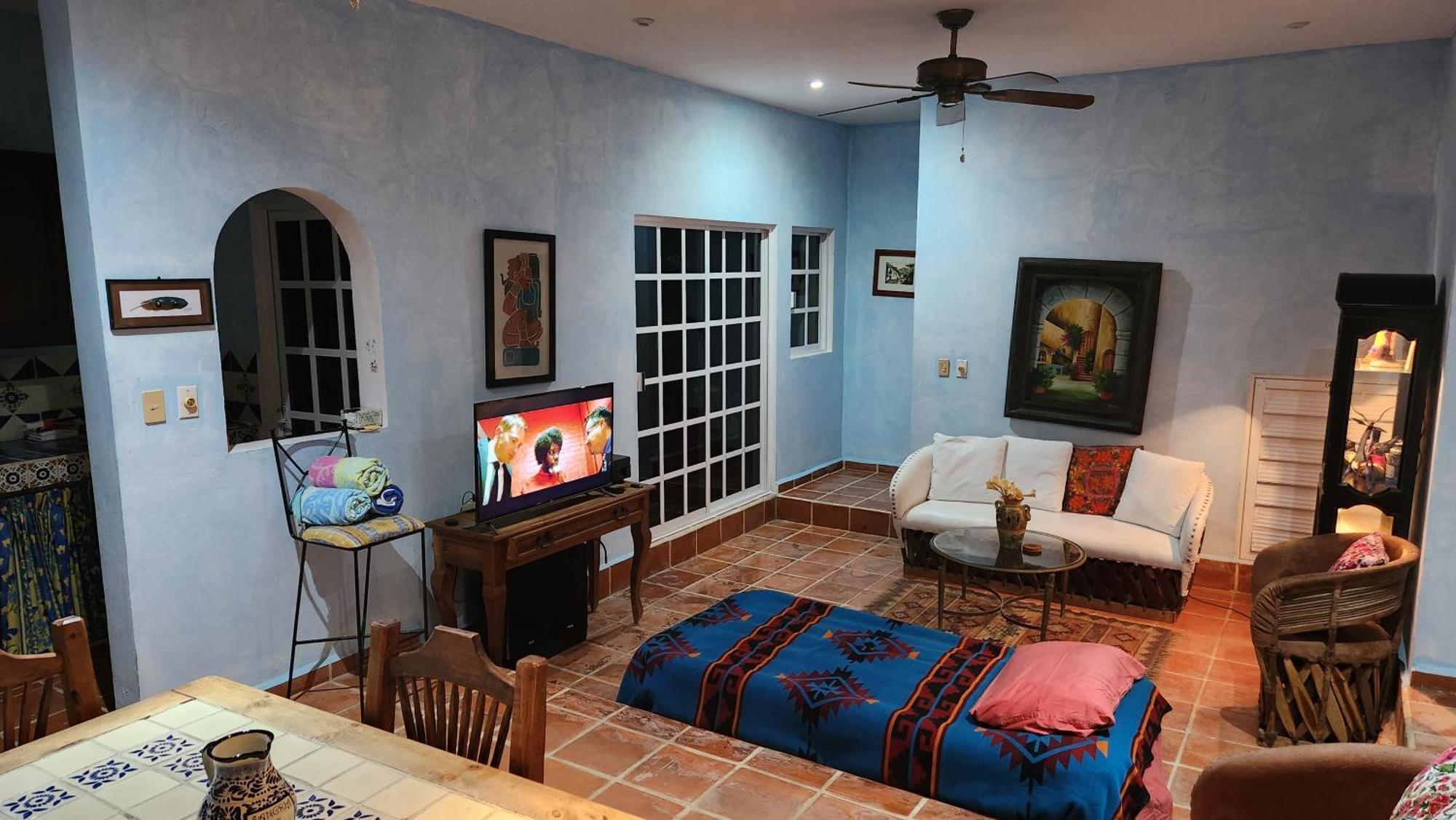 Casa Colonial, Indigo *