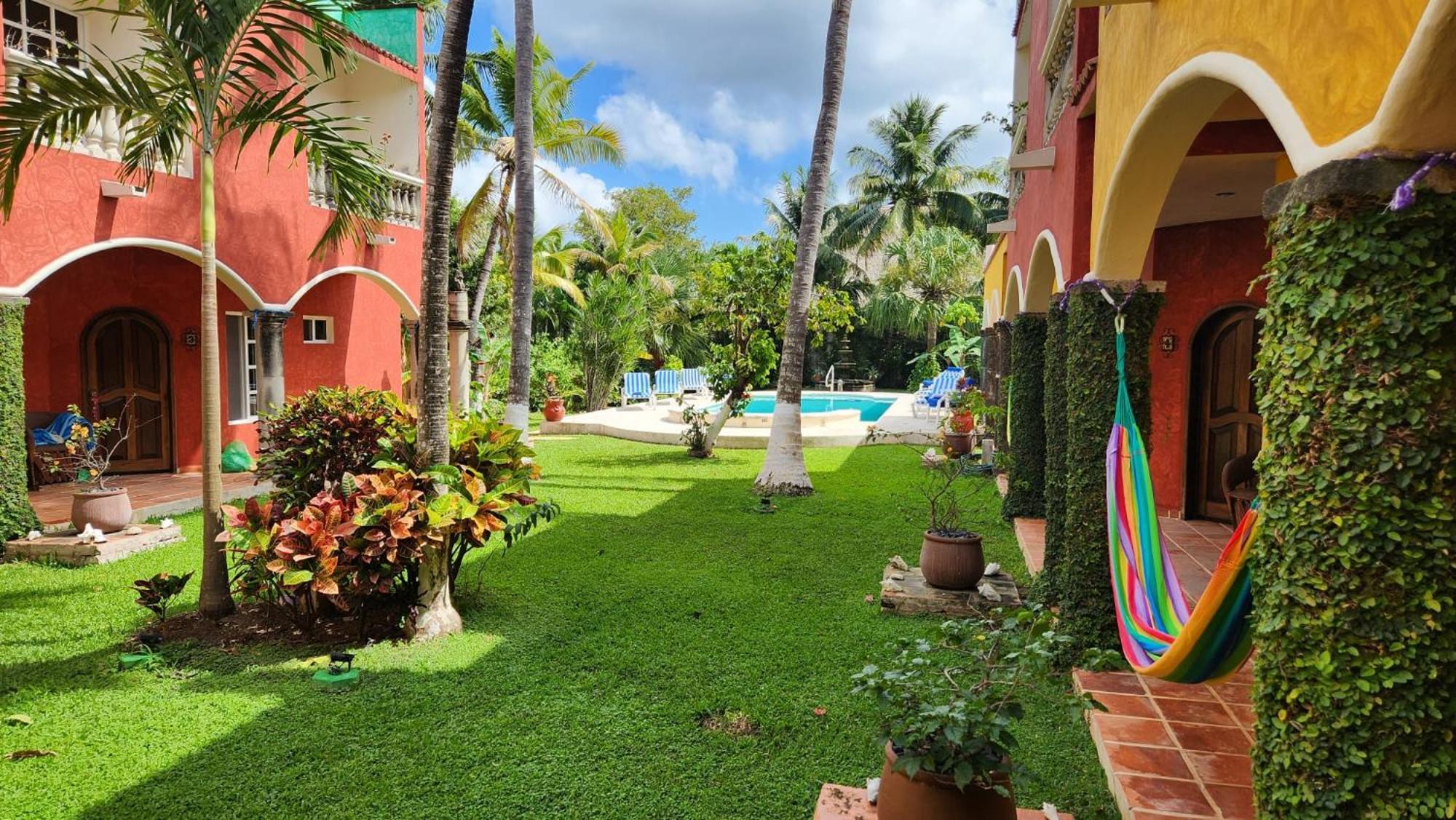 Casa Colonial, Indigo * Cozumel