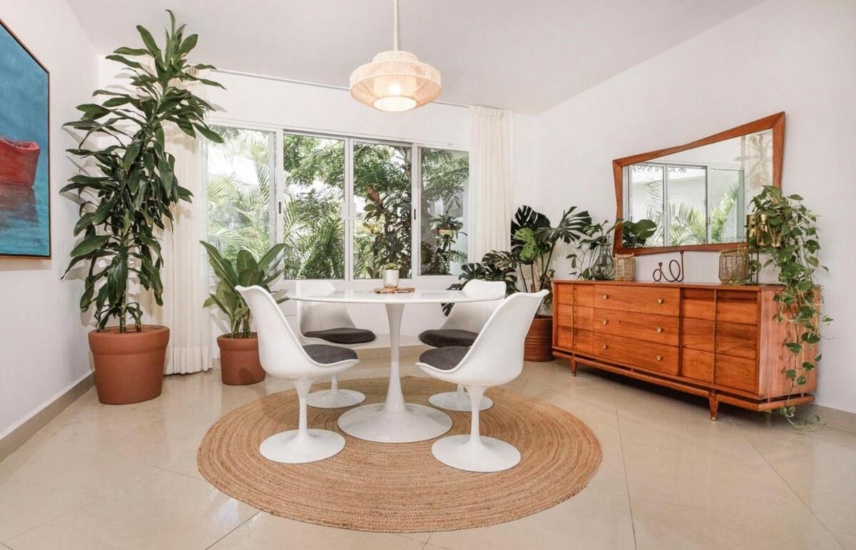 Gorgeous Front House Villa Cozumel