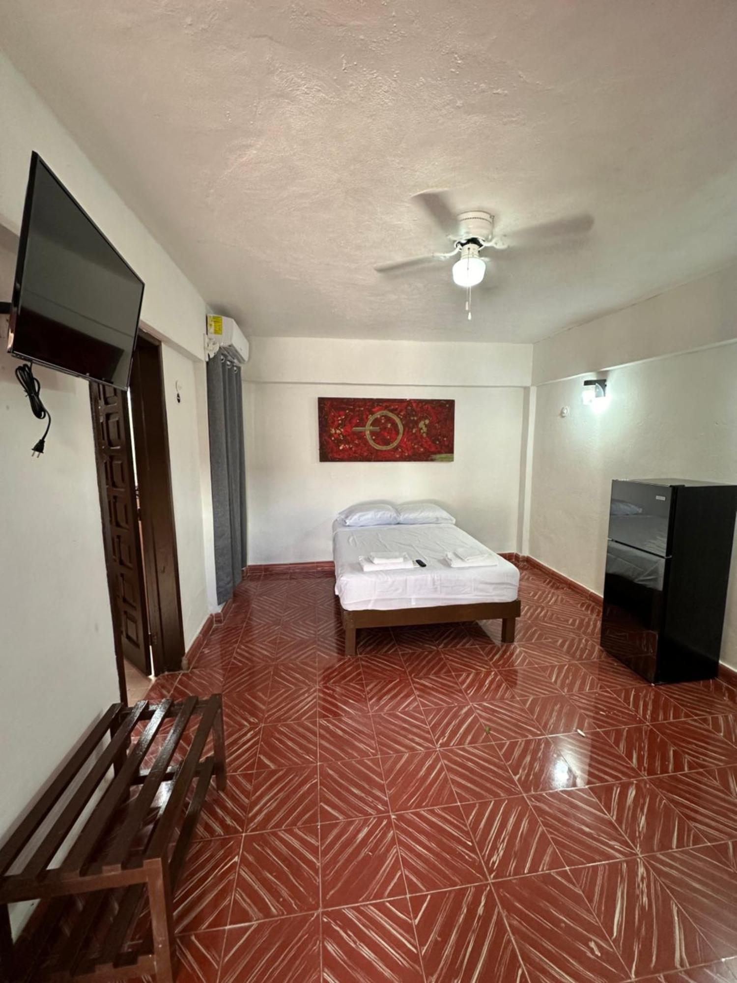 Apartamento Estudios Lopez *