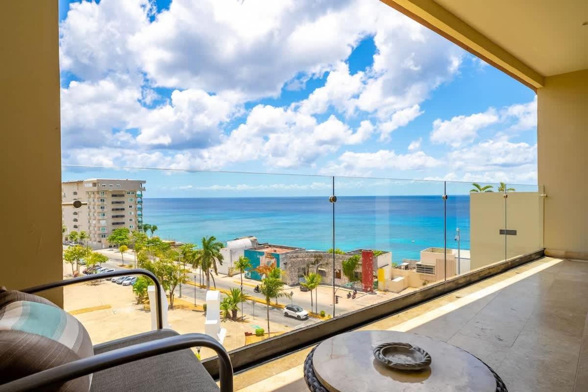 Oceanview 2br Floor Terrace-pool Apartment Cozumel