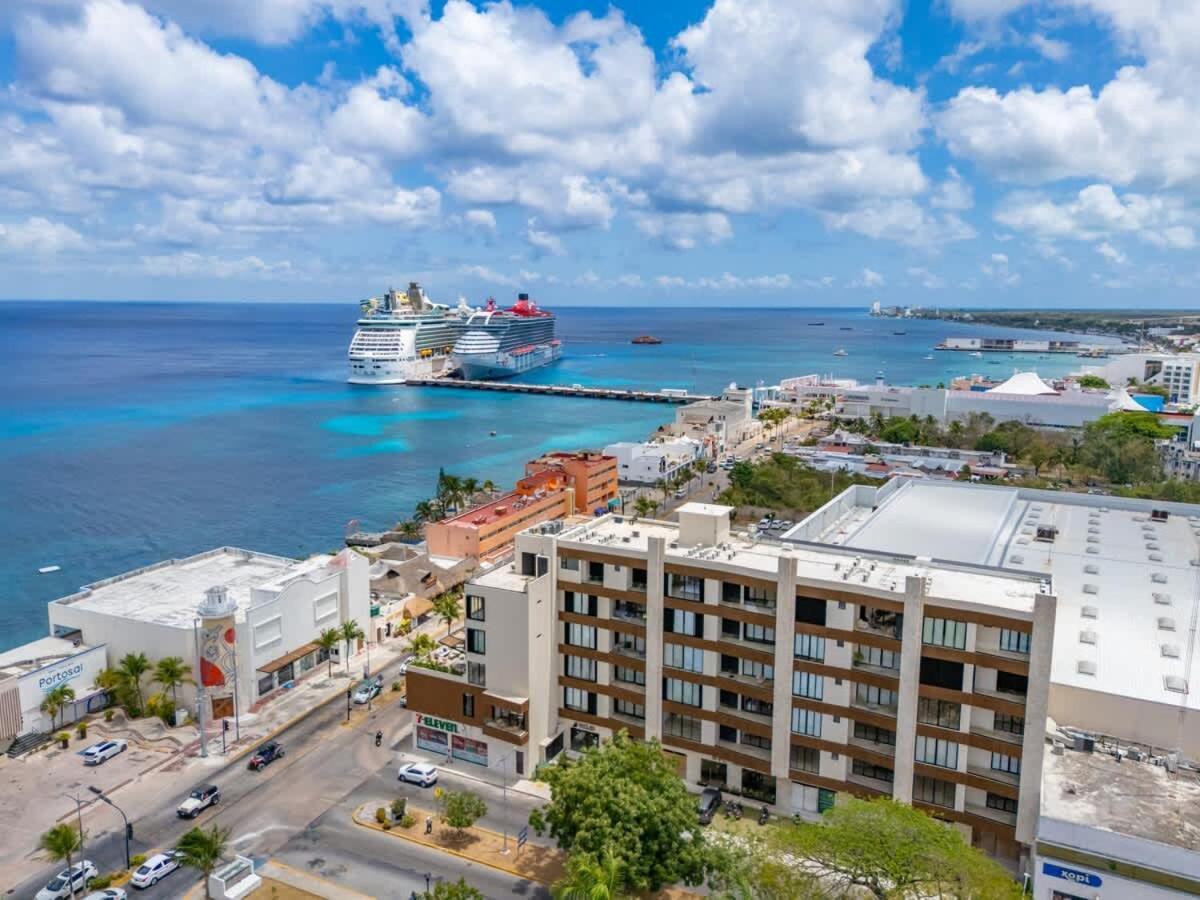 Oceanview 2br Floor Terrace-pool Apartment Cozumel