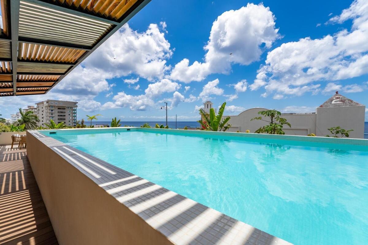 Oceanview 2br Floor Terrace-pool Apartment