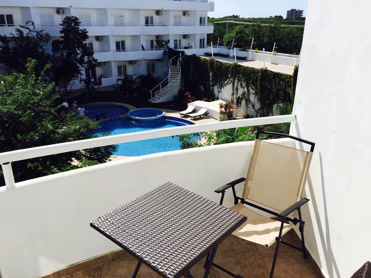 Luxury Suites At Suites *