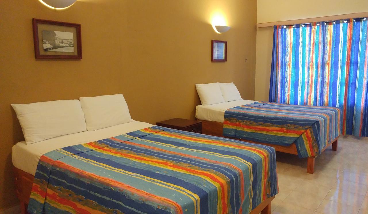 Khách sạn Sun Suites Cozumel