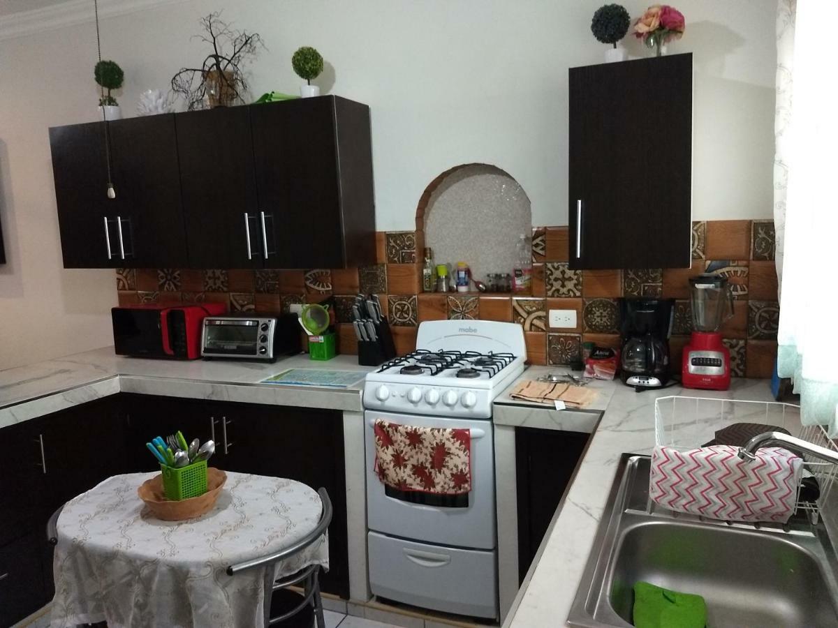 Nhà nghỉ Casa Marisol *
