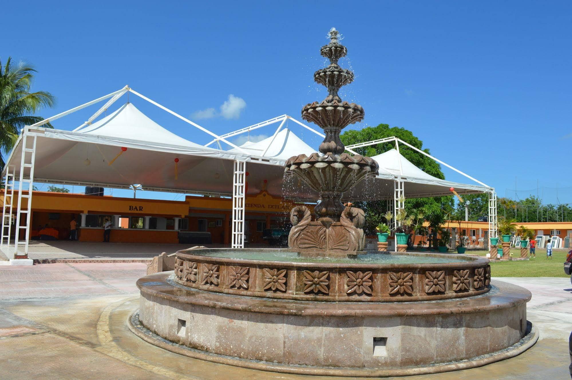Hacienda Ixtlan Khách sạn 2*
