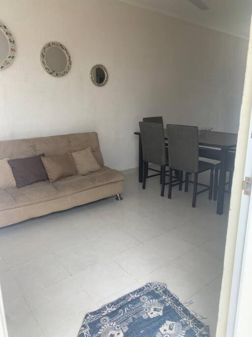 Nhà nghỉ Casa Lyvic Fracc Caribe 6 Pers *