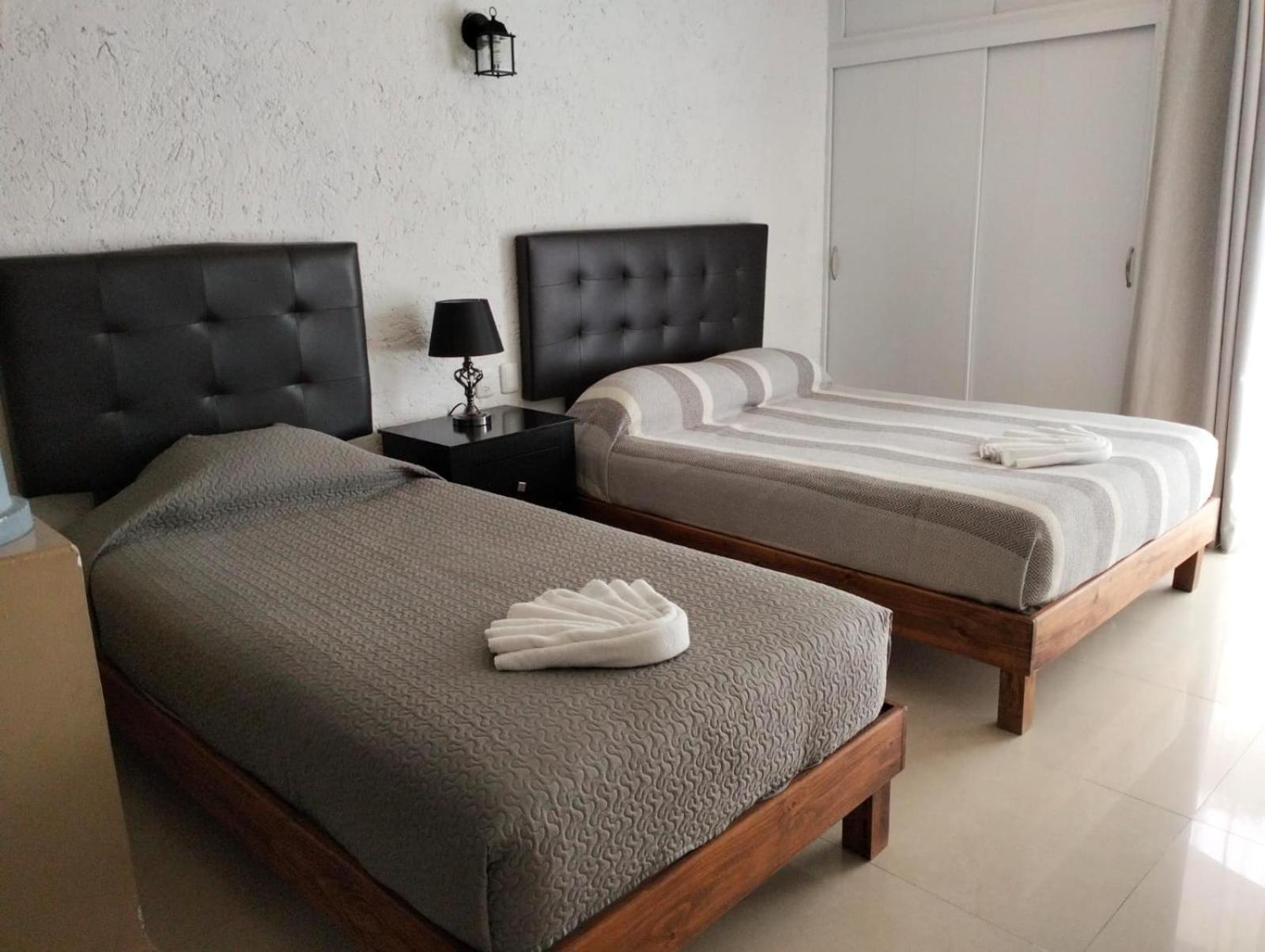 Hotel Dos Mundos, Isla 3*