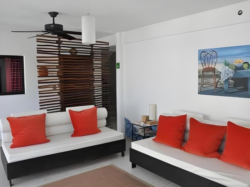 Flamingo Hotel 3*