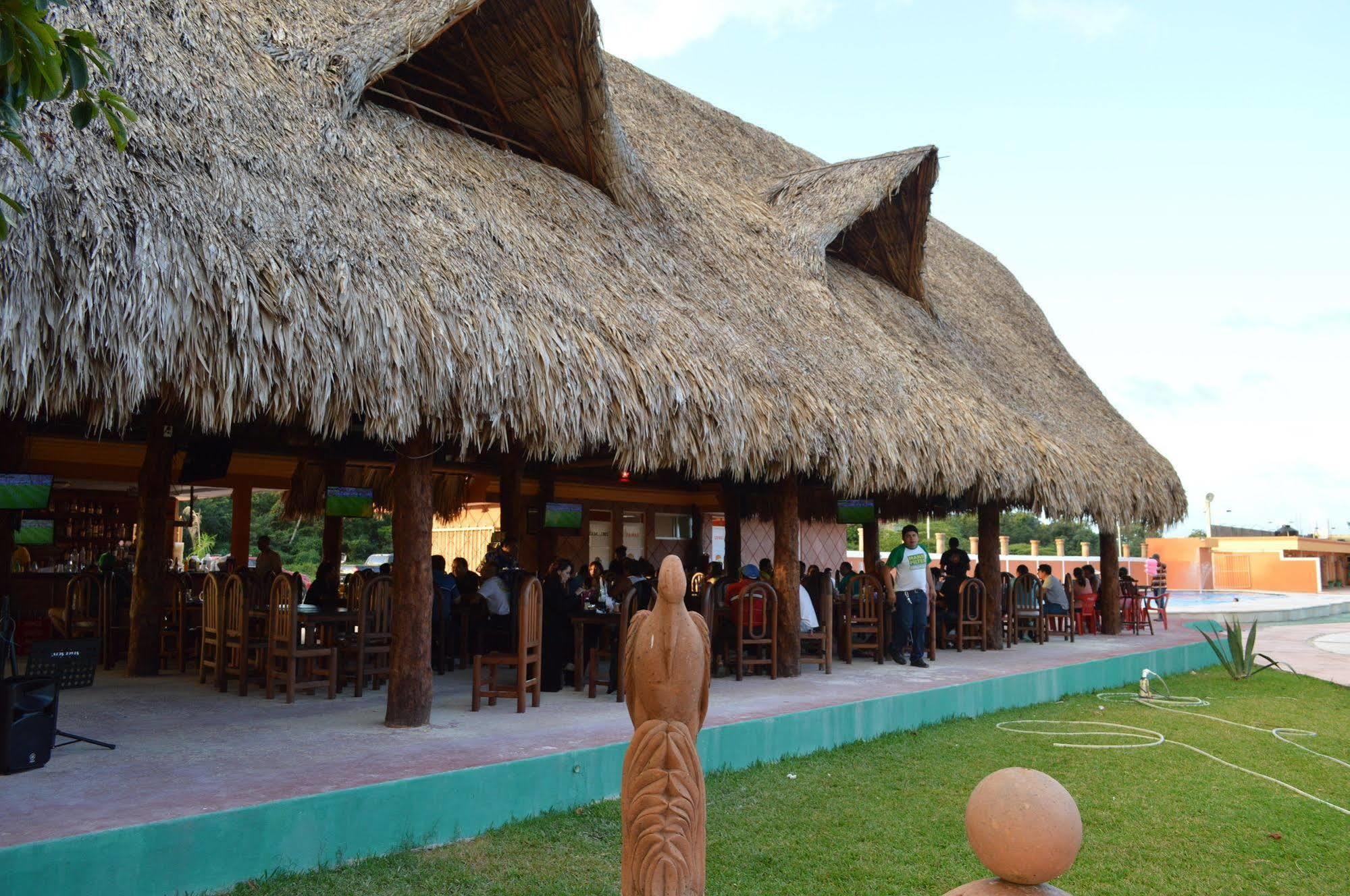 Hacienda Ixtlan Khách sạn Cozumel