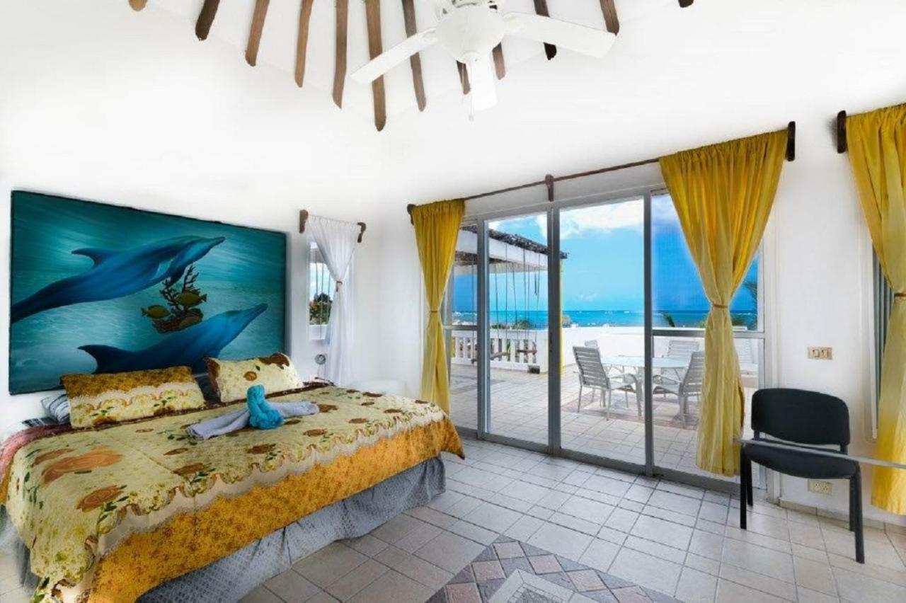 Villa Alegria *